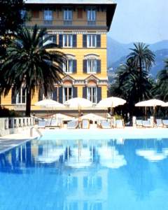 Xtrallusion offers characteristic Bed and Breakfast, B&B, Guest House, Hotel, Albergo and Country Lodge accommodation in Italy. Plus independent self-guided Walking, Adventure, Activity, Skiing and Paragliding Holiday itineraries on the Italian Rivieras, in the Italian Lakes, in the Italian Alps and in some of the most beautiful corners of Italy.